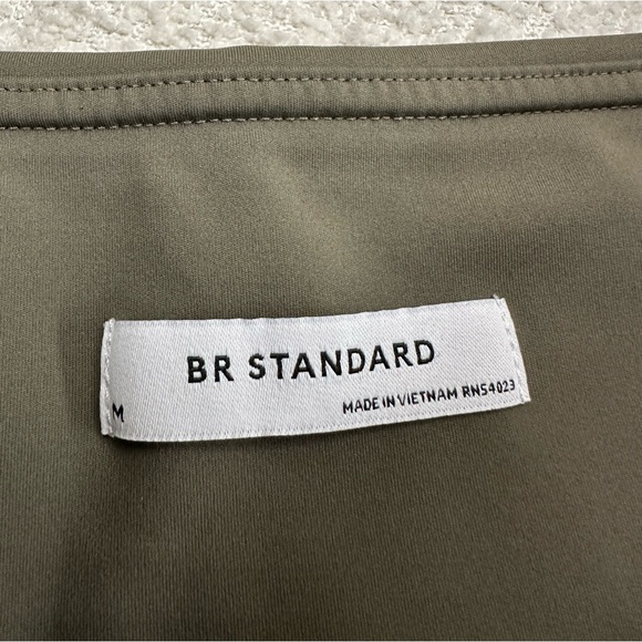 BR Standard Women’s Full Length Leggings Size Medium Green NEW WITHOUT TAGS - Picture 4 of 4